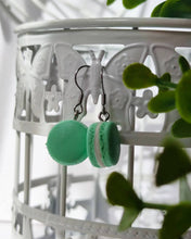 Load image into Gallery viewer, Earrings Mint candy
