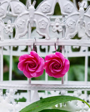 Load image into Gallery viewer, Earrings Roses
