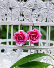 Load image into Gallery viewer, Earrings Roses
