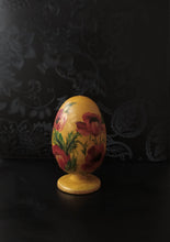 Load image into Gallery viewer, Wooden easter egg &quot;Poppys&quot;
