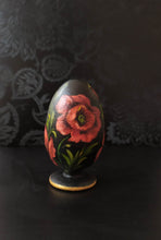 Load image into Gallery viewer, Wooden easter egg &quot;Poppy&quot;
